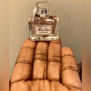 Miss Dior Eau De Parfum. New; Mini.